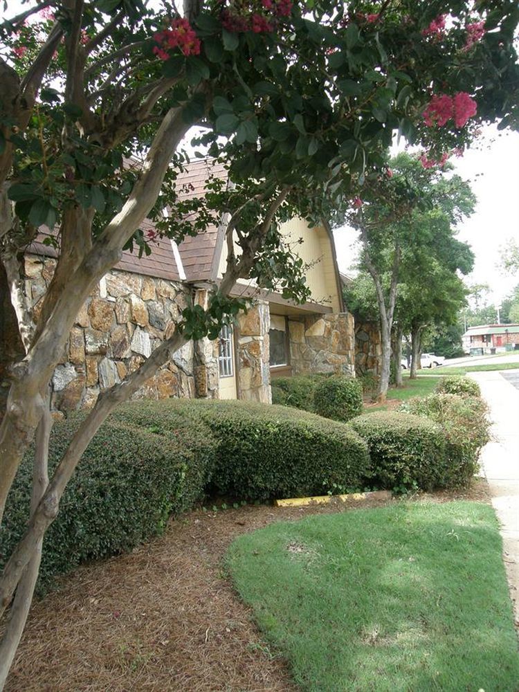 Economy Inn - Wesley Chapel Decatur Exteriör bild